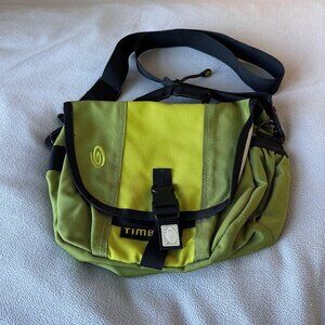 Timbuk2 Messenger Bag Medium Size 9x12 Travel Crossbody